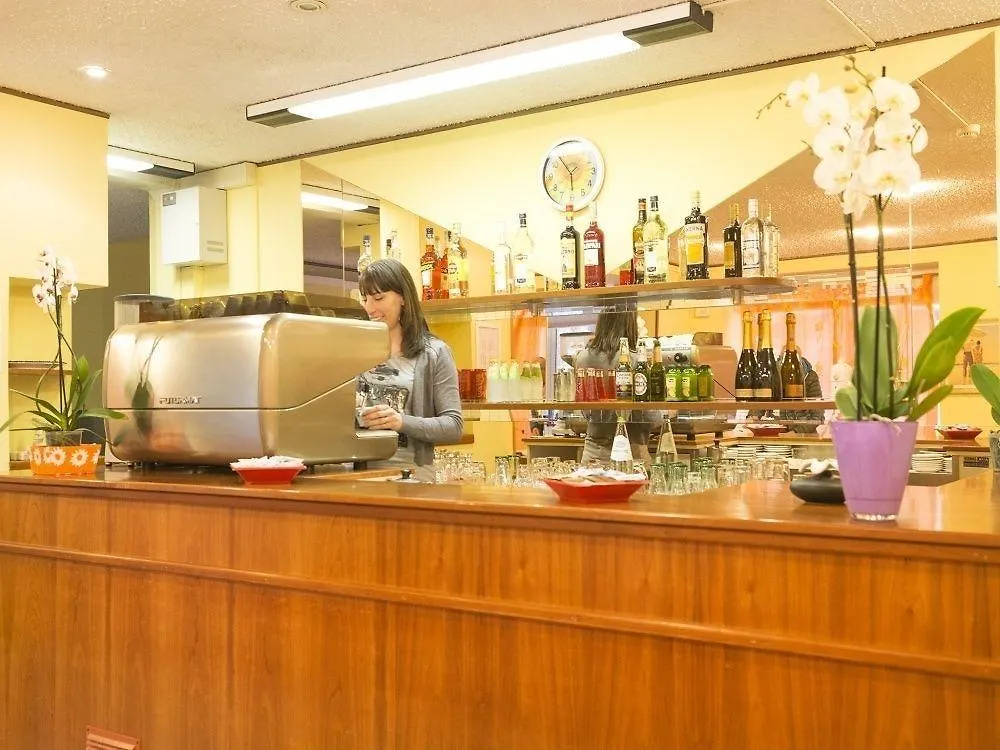 ***  Hotel Majorca Sul Mare In Centro A Riccione Italy